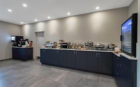 Microtel Inn And Suites By Wyndham Mont Tremblant 3*